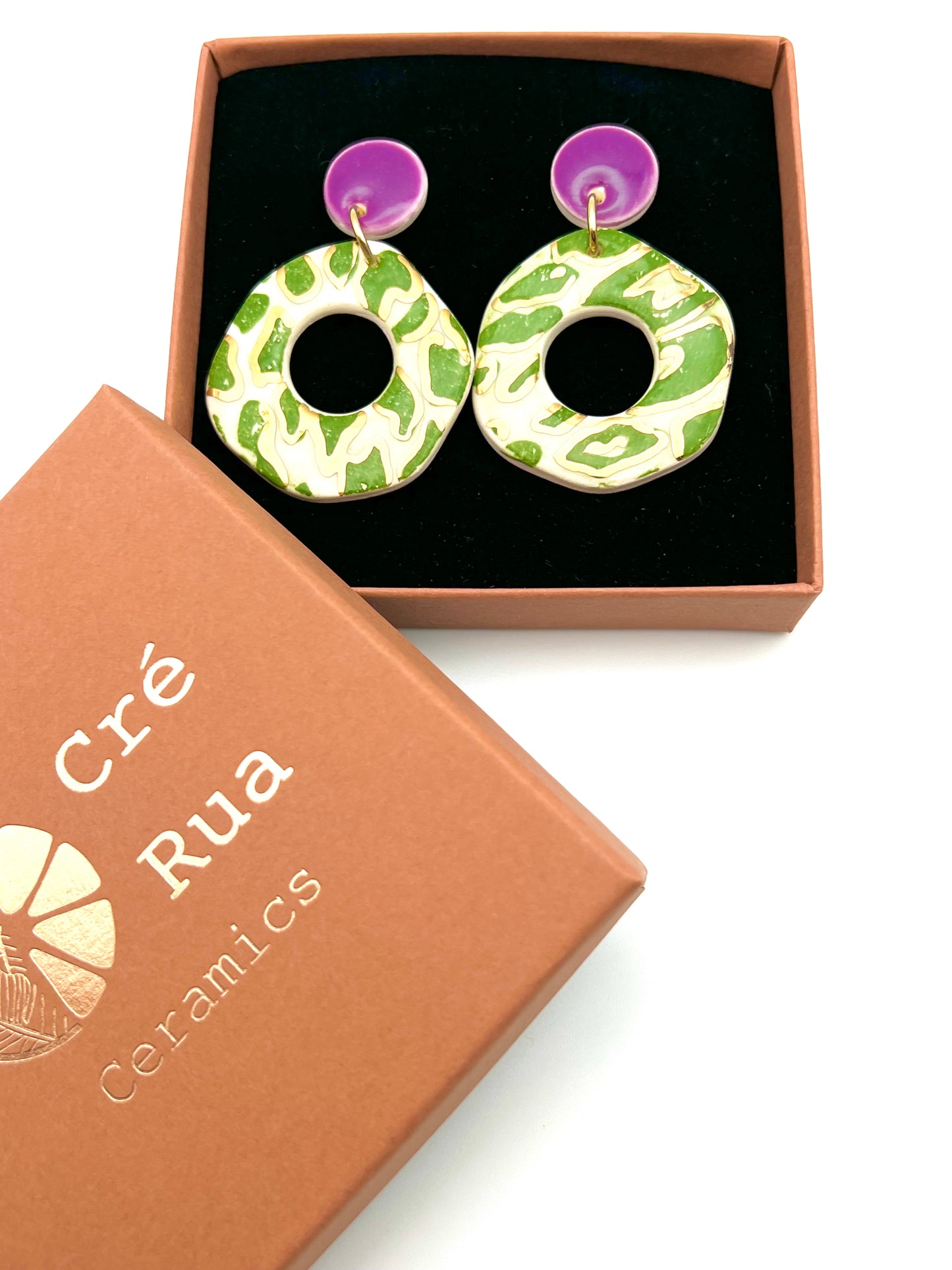 Mór Cré Ór - Green animal print, amethyst  & 24 Carat Gold