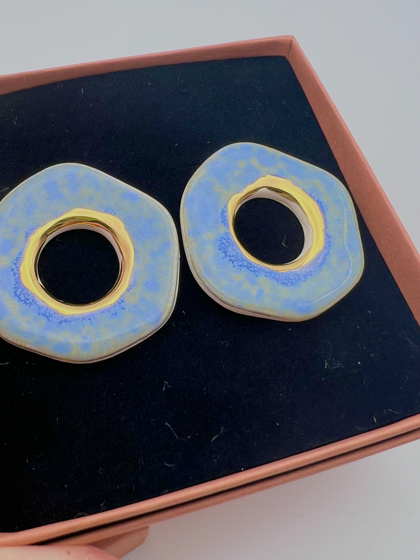 Donut Stud Earring - Midnight Blue & 24 carat gold